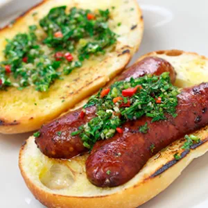 Choripán y Chimichurri al estilo Market D'Lago